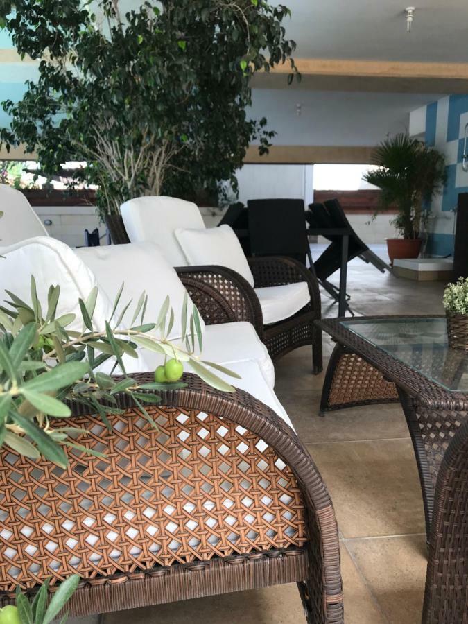 Mystra Place Nicosia Luaran gambar